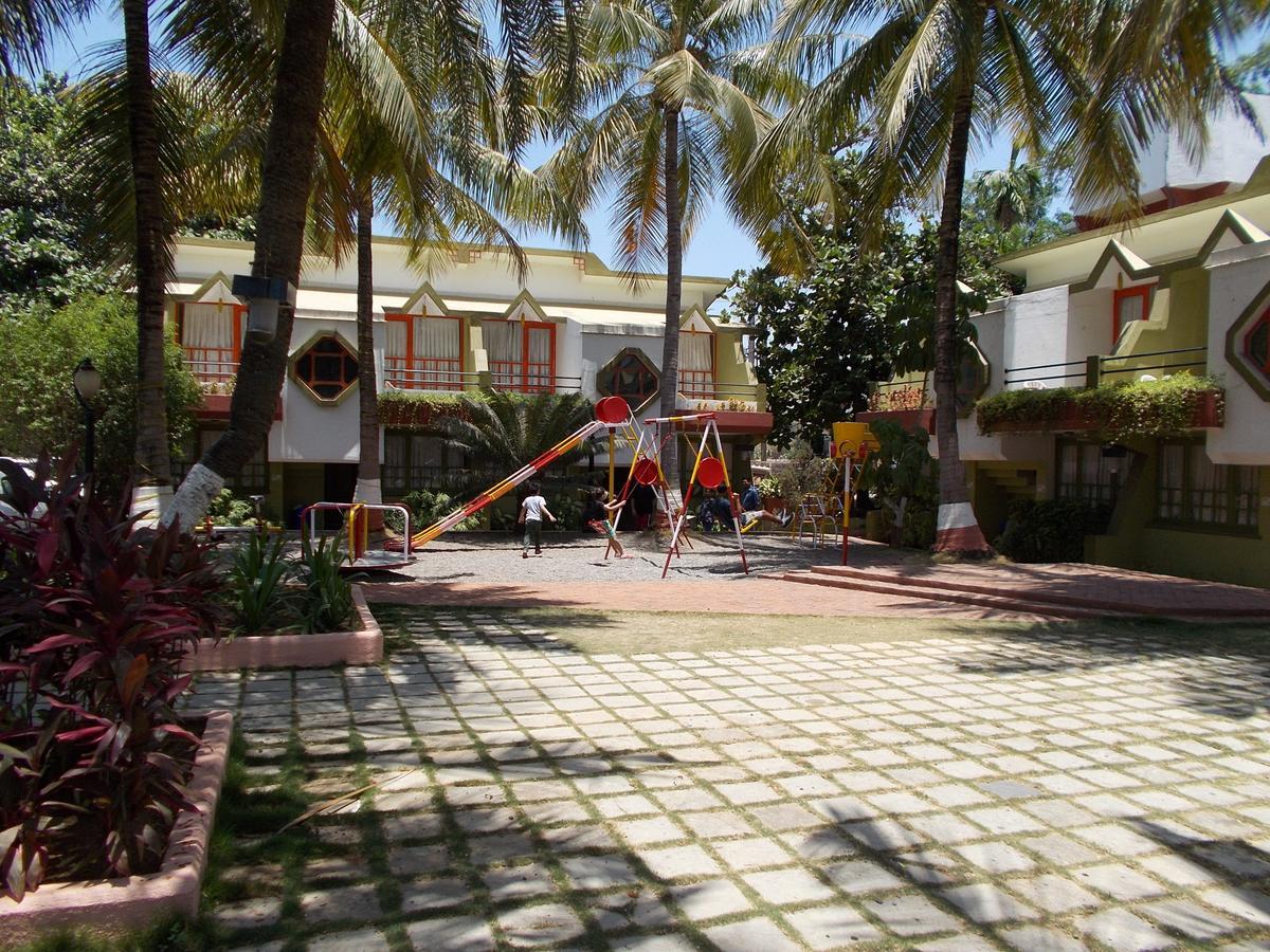 Sandy Resort Daman Exterior foto