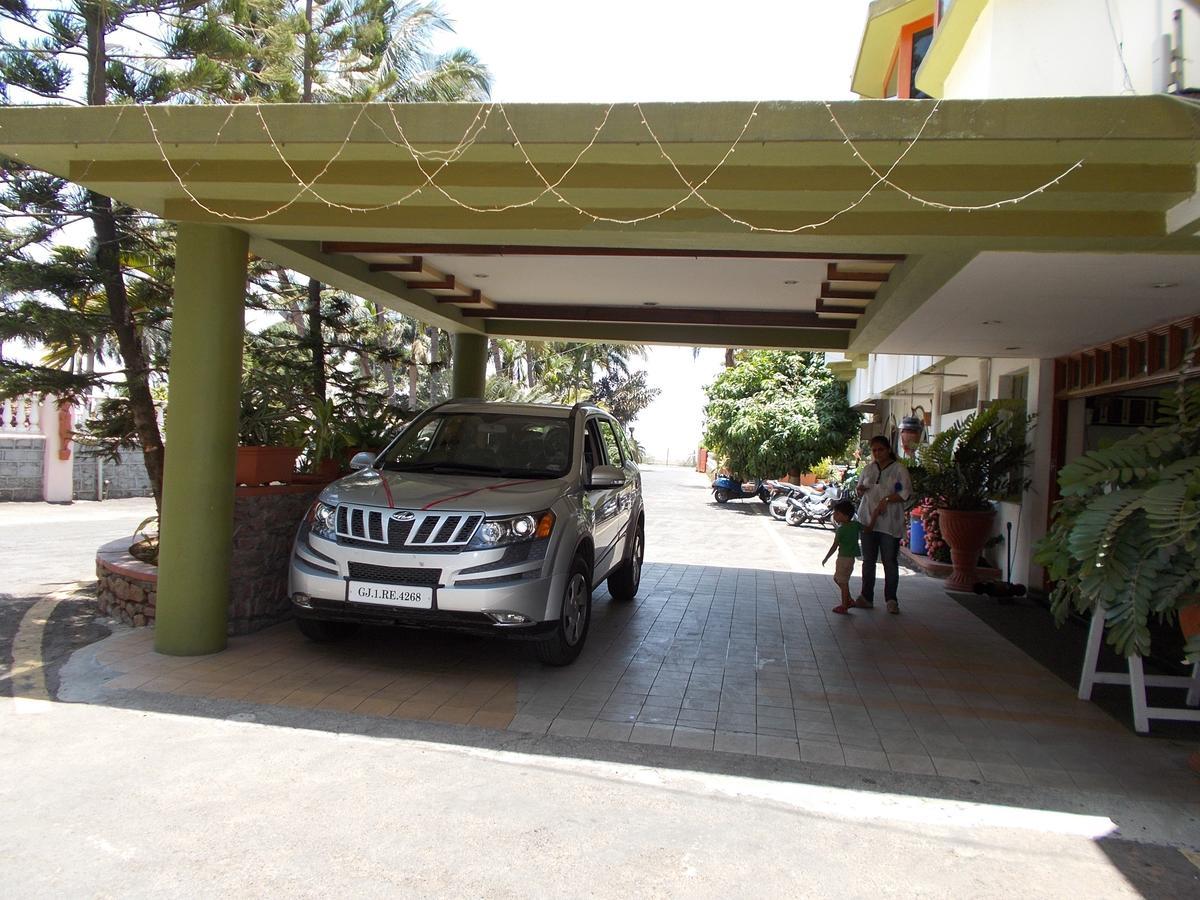 Sandy Resort Daman Exterior foto